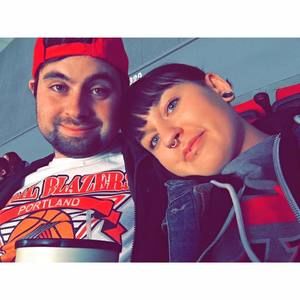 Meet your Posher, Hunter